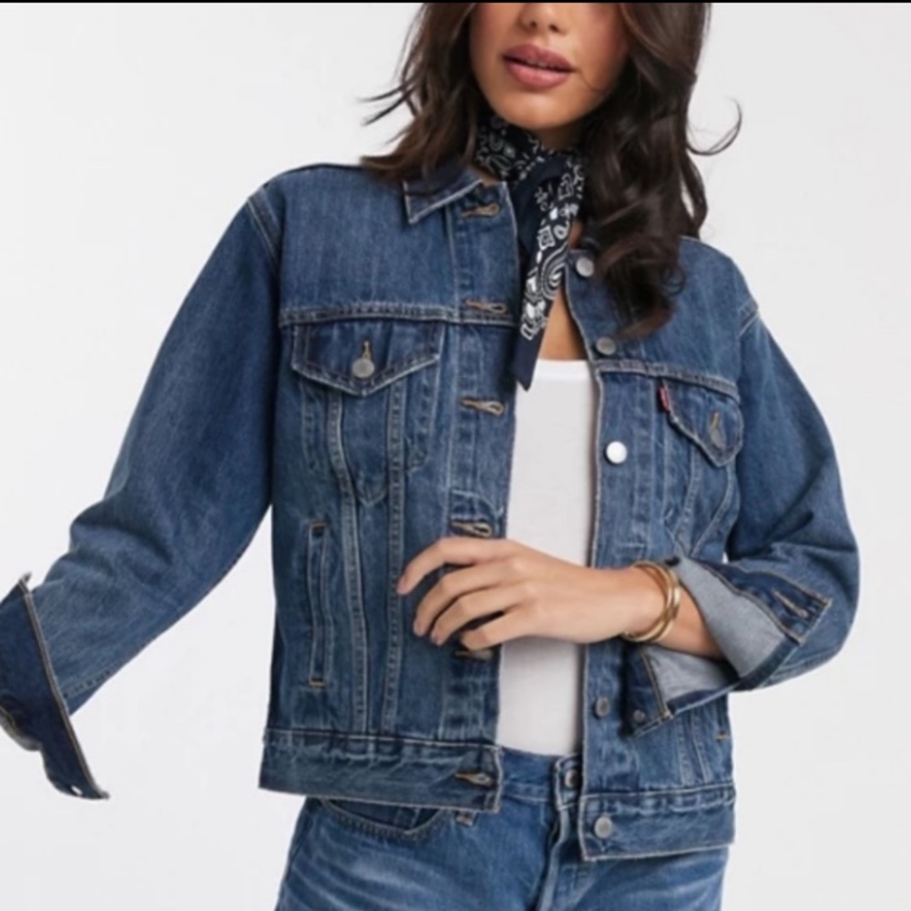 Levi's relaxed boyfriend xs Denim Jacket for Women fits big